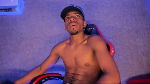 Snapshot of jack_muscles69_ chatting on September 26, 2:59 pm Jack online show from September 26, 2:59 pm