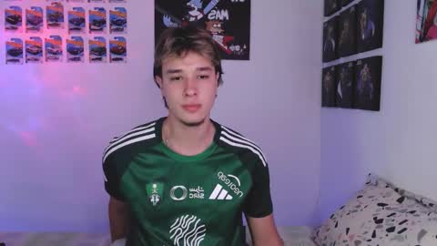 J online show from December 17, 8:48 pm