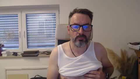 jackbauer9999 online show from January 17, 1:36 pm