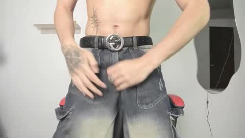 Jackes Taylor online show from November 10, 5:23 am