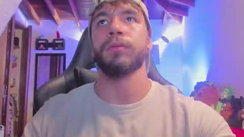 Snapshot of jackson_stifler1 chatting on December 19, 12:45 am Jckson Stifler online show from December 19, 12:45 am