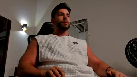 Snapshot of jackson_stifler1 chatting on October 2, 10:58 pm Jckson Stifler online show from October 2, 10:58 pm