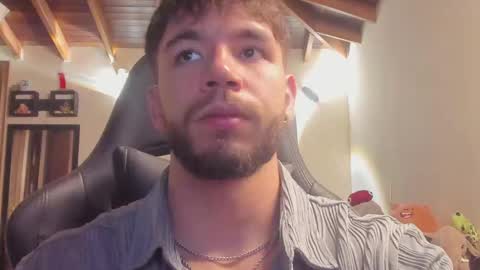 Snapshot of jackson_stifler1 chatting on December 6, 7:01 pm Jckson Stifler online show from December 6, 7:01 pm