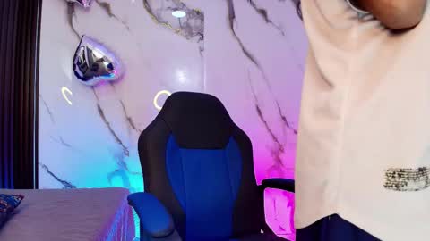 jacob_blackwell online show from February 18, 3:48 am