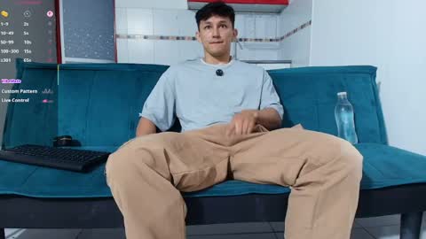 jacobo online show from July 16, 1:51 pm