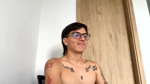 JAKE BOO online show from January 17, 9:10 pm