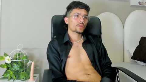 Jake  online show from May 21, 10:36 pm