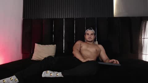 Snapshot of jake_muller1 chatting on October 31, 4:36 am Jake  online show from October 31, 4:36 am