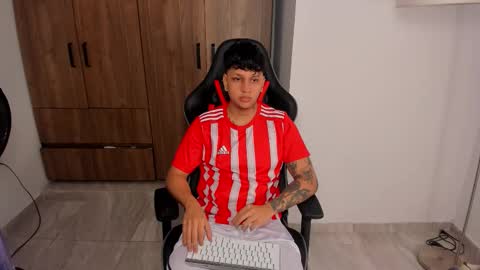 Jake Pons online show from October 13, 2:28 am