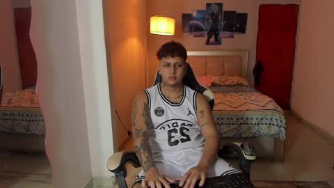 Jake Pons online show from February 1, 11:58 pm