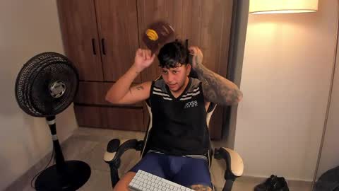 Jake Pons online show from May 17, 4:53 am
