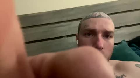 Snapshot of jakenorman083 chatting on October 4, 10:14 pm jakenorman083 online show from October 4, 10:14 pm