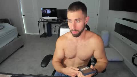 Jake Orion online show from April 11, 8:01 pm