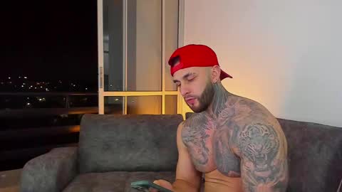 Snapshot of jakeortega chatting on February 9, 7:49 am Jake Orthega online show from February 9, 7:49 am