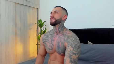 Snapshot of jakeortega chatting on September 19, 7:31 am Jake Orthega online show from September 19, 7:31 am