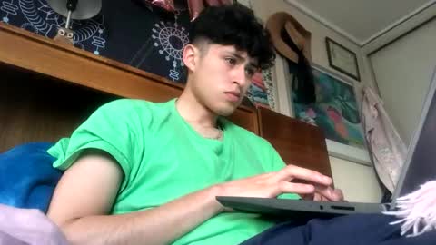 james2002og online show from October 3, 10:15 pm