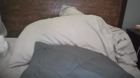 Snapshot of james484444 chatting on October 9, 10:14 pm james484444 online show from October 9, 10:14 pm