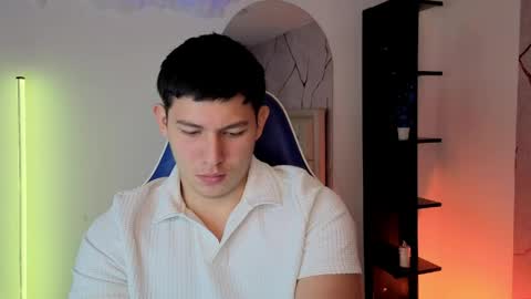 james_cr online show from May 22, 1:38 pm