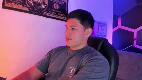 james_cr online show from September 27, 3:26 am