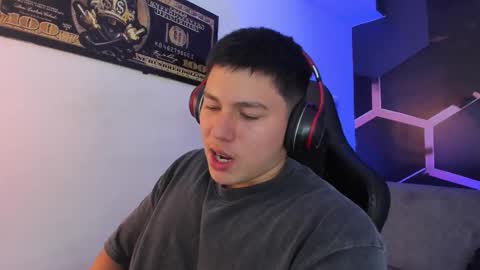 james_cr online show from September 17, 2:56 am