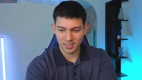 james_cr online show from June 16, 12:40 pm