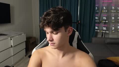 James online show from October 2, 8:24 pm