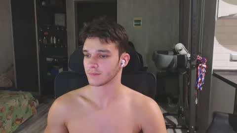 James online show from June 24, 10:45 pm