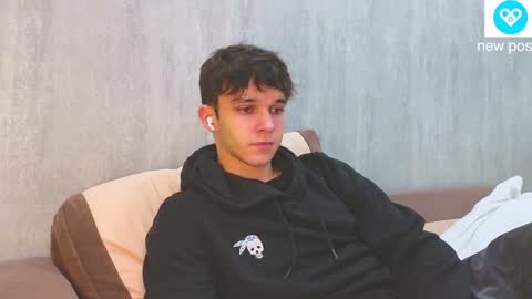 James online show from February 3, 9:07 pm