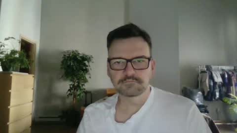 James2025 online show from March 2, 6:13 pm