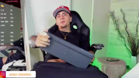 jamesdekker online show from September 8, 8:41 pm