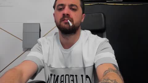 JamesMyers online show from March 23, 5:13 am