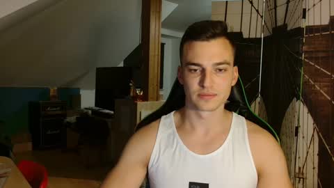 jamesss11158699 online show from December 8, 6:50 pm