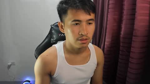 jamesthebigcockxxx online show from January 29, 11:04 pm