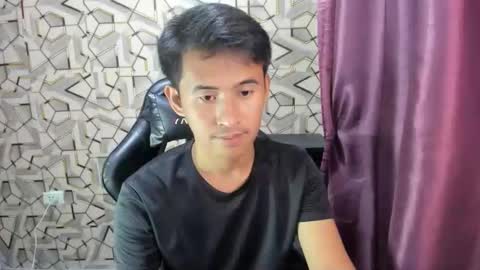 jamesthebigcockxxx online show from October 9, 9:03 am