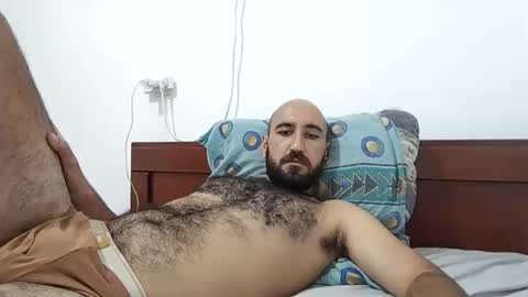 Snapshot of jamesthorn39 chatting on October 3, 8:30 am jamesthorn39 online show from October 3, 8:30 am