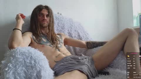 K online show from March 12, 1:52 pm