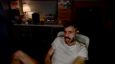 jareth_returns online show from February 25, 5:52 am