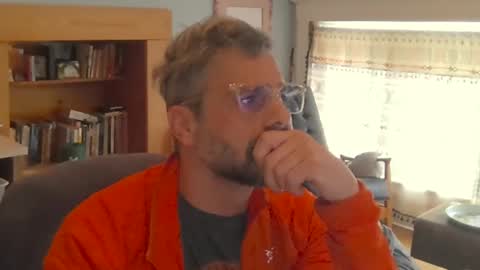 jareth_returns online show from January 12, 7:31 pm