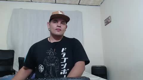 jason_boy_ online show from May 18, 5:13 am