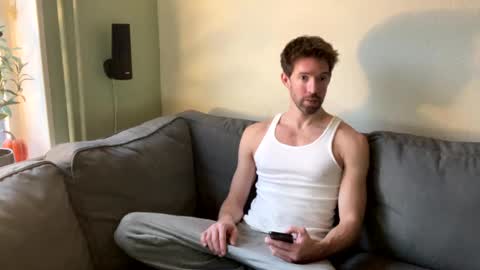 Jason online show from December 12, 8:14 am