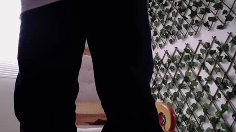 JKing  online show from March 5, 5:08 pm