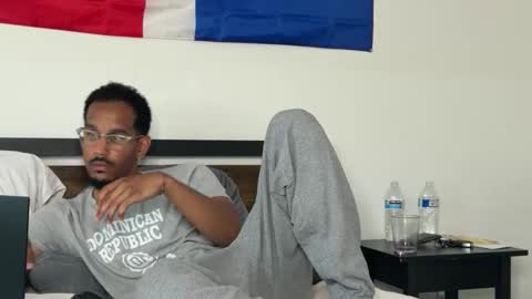  Jorge  online show from April 3, 2:36 pm