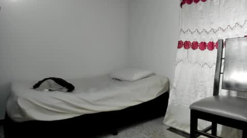 jave_rave online show from April 19, 4:34 am