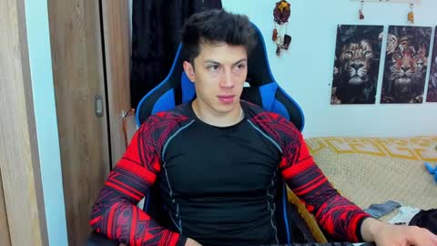 Javier online show from January 15, 6:19 pm