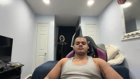 javiSdick online show from February 10, 5:12 am