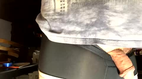 Snapshot of jawssharkparty chatting on October 2, 5:55 am Jaws  online show from October 2, 5:55 am