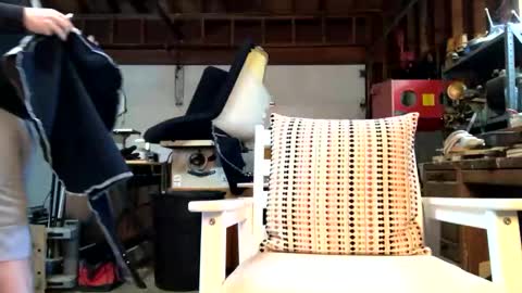 Snapshot of jawssharkparty chatting on October 14, 4:03 pm Jaws  online show from October 14, 4:03 pm