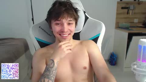 Jayce online show from December 2, 9:12 am