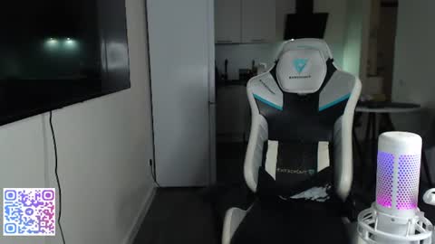 Jayce online show from July 11, 10:34 pm