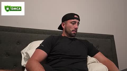 Mikey online show from November 18, 12:25 am